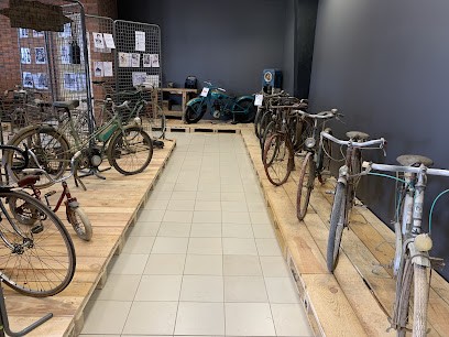 L'Arcatène - Musée Helyett - Exposition vélos et motos, Musée à Sully-sur-Loire