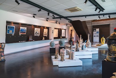 Maison De La Céramique - Centre Culturel, Musée à Samadet