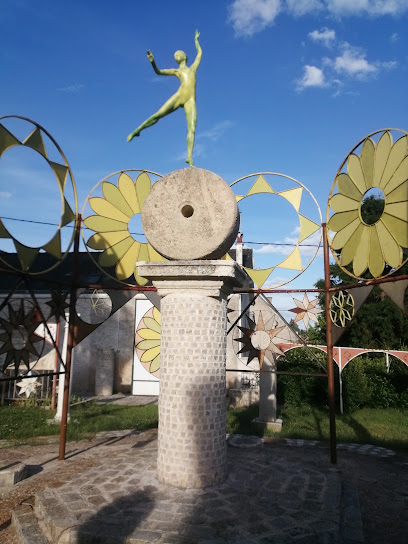 Le Jardin Des Muses -Sculptures, Musée à Chisseaux